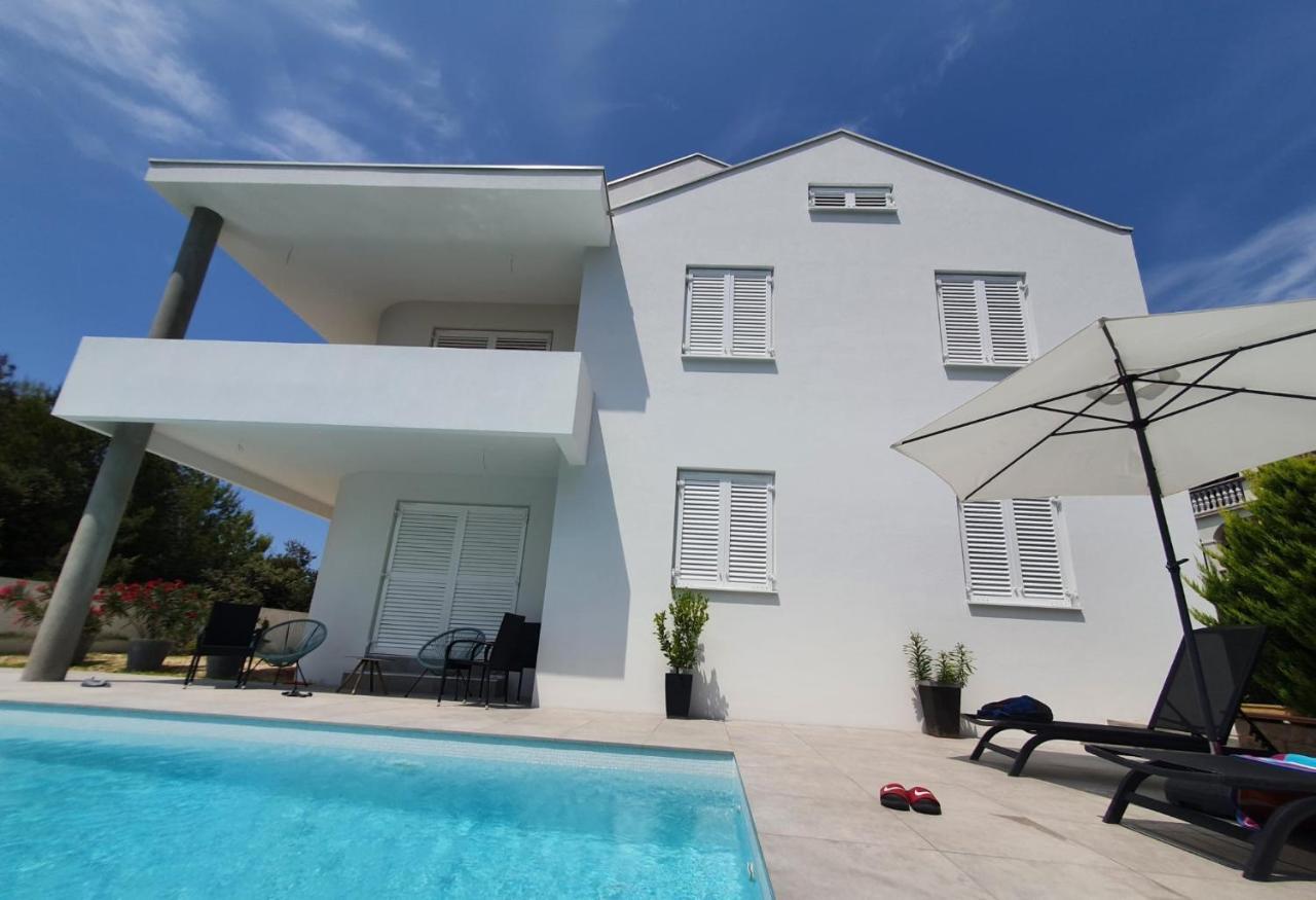 Haus Dalmatia With Heated Pool Apartment Bibinje Exterior photo