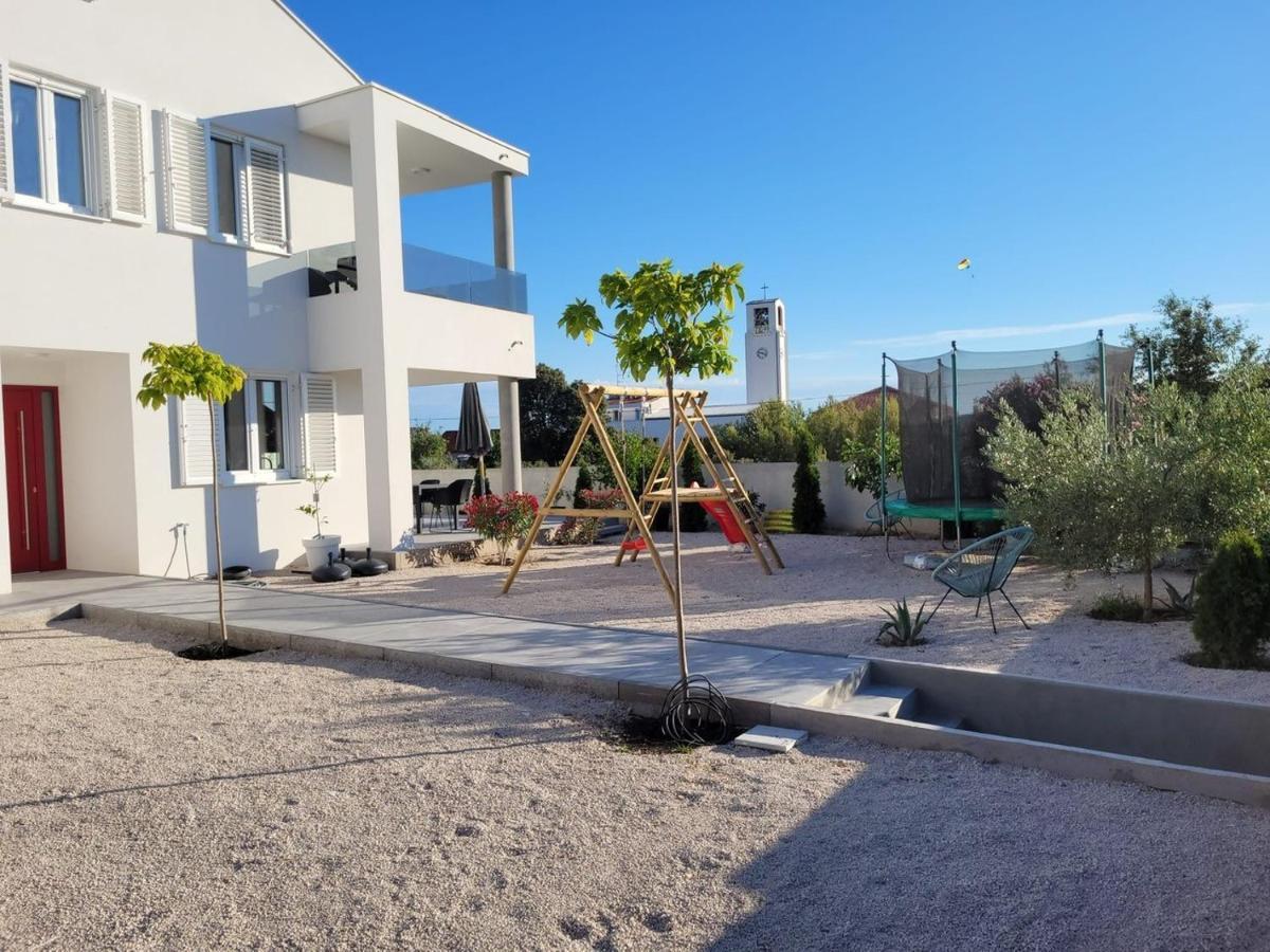 Haus Dalmatia With Heated Pool Apartment Bibinje Exterior photo