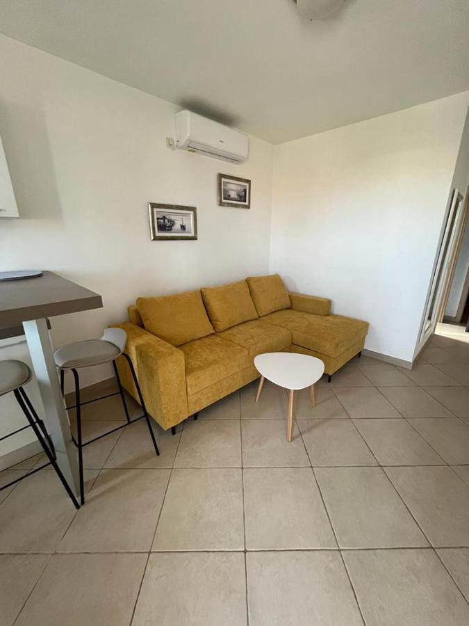 Haus Dalmatia With Heated Pool Apartment Bibinje Exterior photo