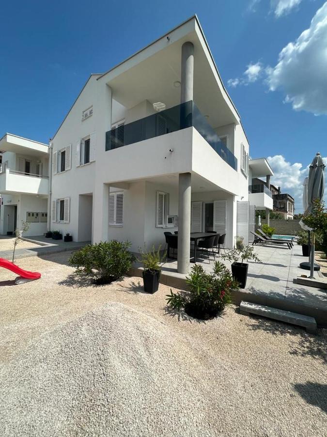 Haus Dalmatia With Heated Pool Apartment Bibinje Exterior photo