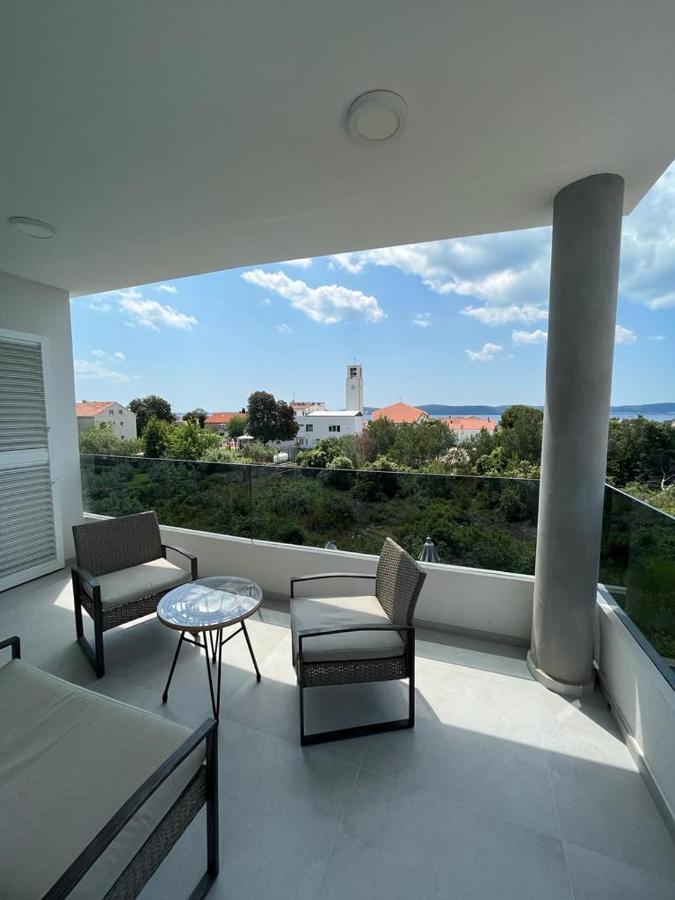 Haus Dalmatia With Heated Pool Apartment Bibinje Exterior photo