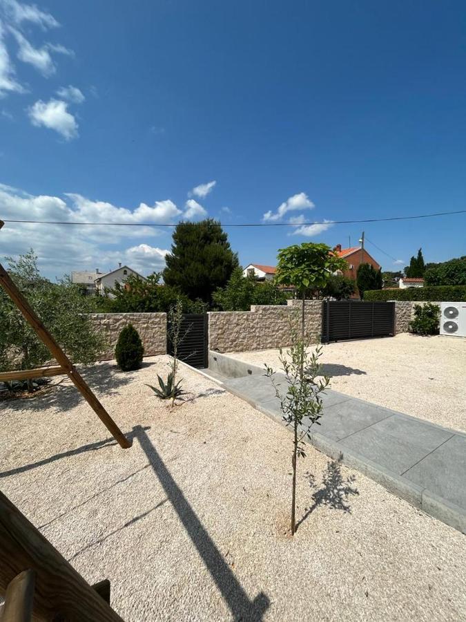 Haus Dalmatia With Heated Pool Apartment Bibinje Exterior photo