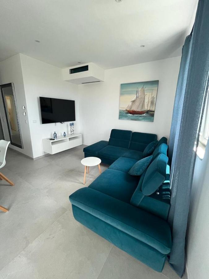 Haus Dalmatia With Heated Pool Apartment Bibinje Exterior photo